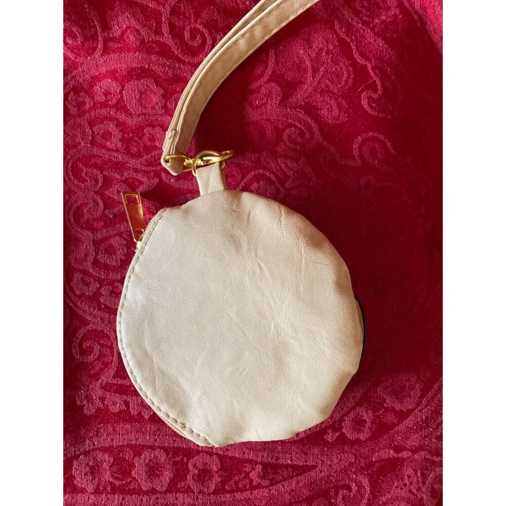 Adorable Sax rose wristlet